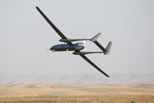 IAI Heron 1 "Shoval" takes a pinpoint turn in low altitude