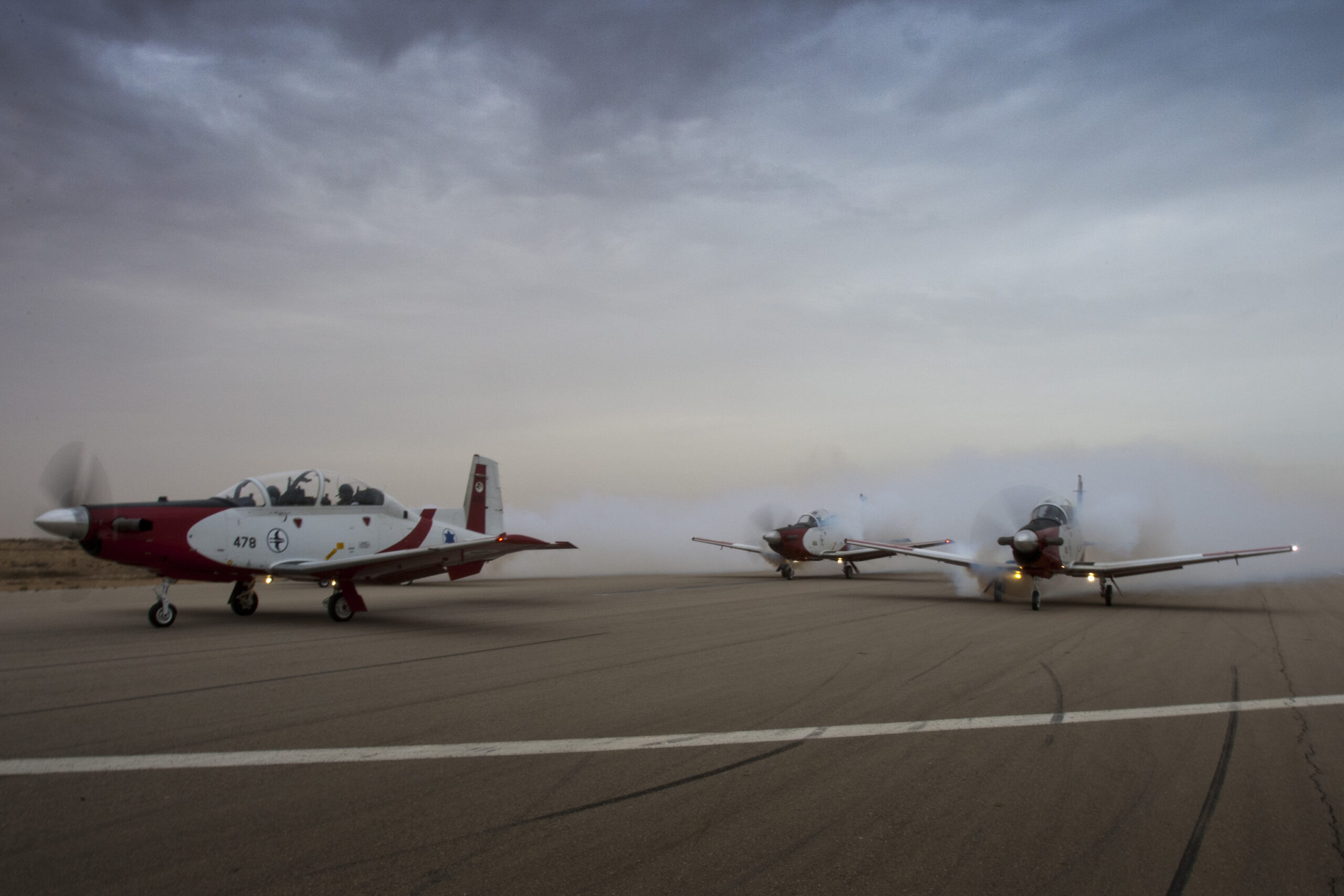 IAF Texan II Efroni - Aerobatic Team